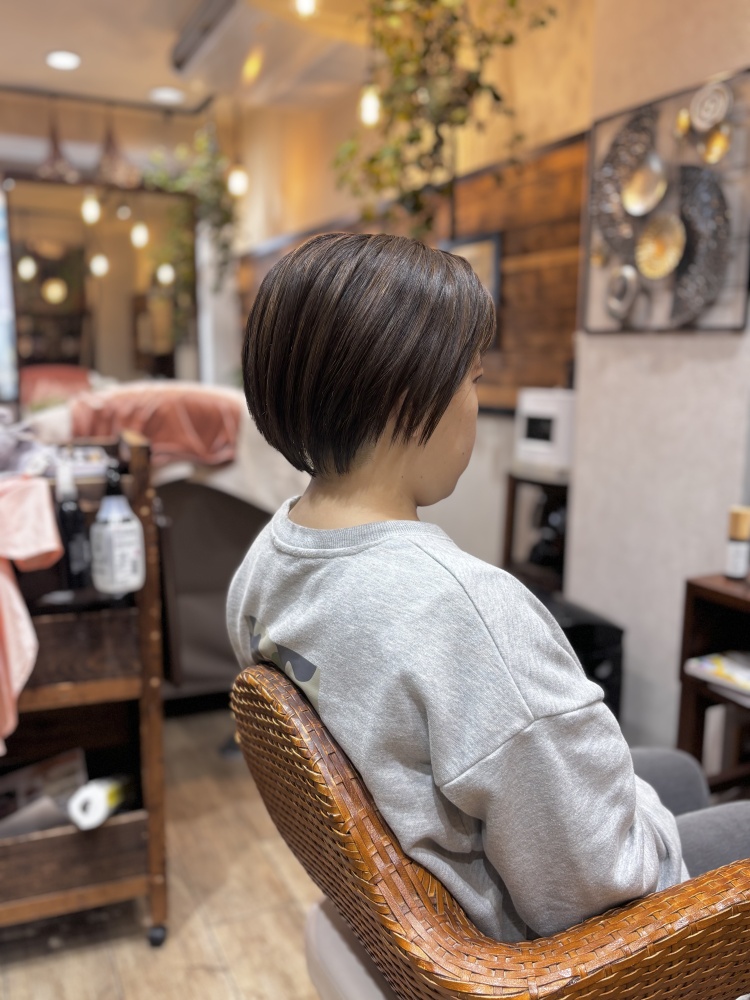 大阪市中央区南船場の美容室/ヘアサロンUnaCasitaの髪質改善ショートスタイル